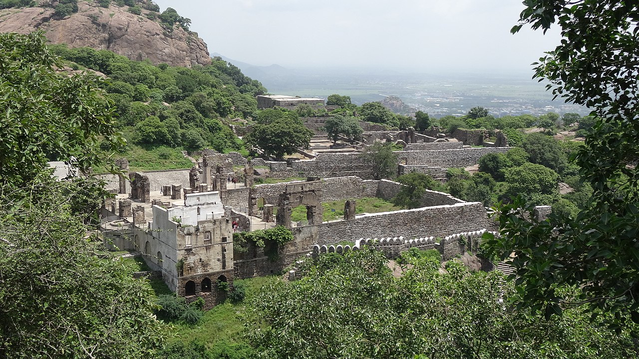 Kondapalli Fort